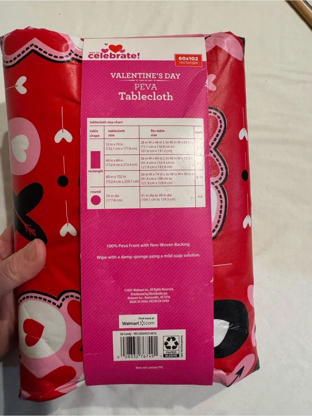 Valentine's Day Red & Pink PEVA Tablecloth